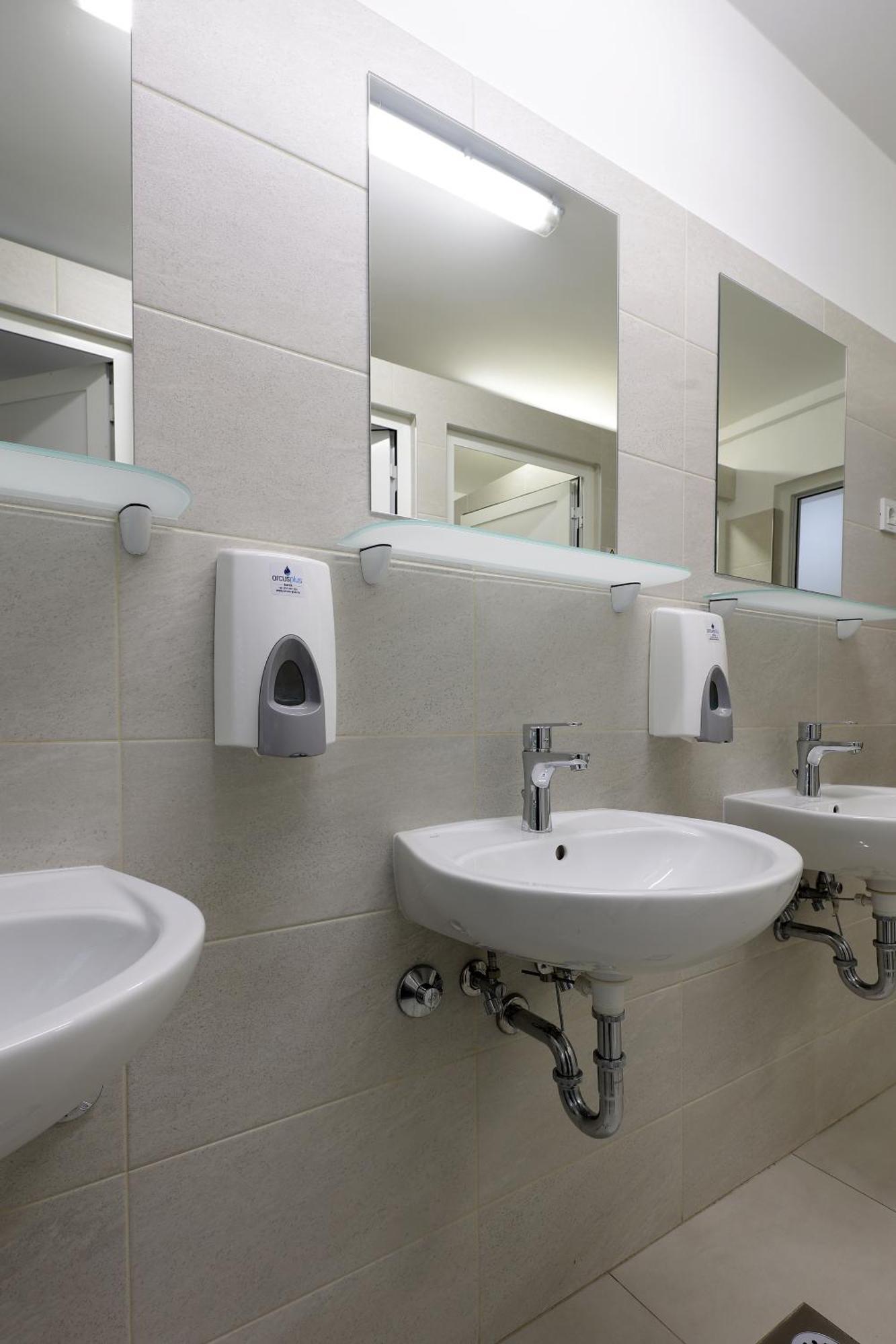 Rijeka Budget Rooms Ruang foto