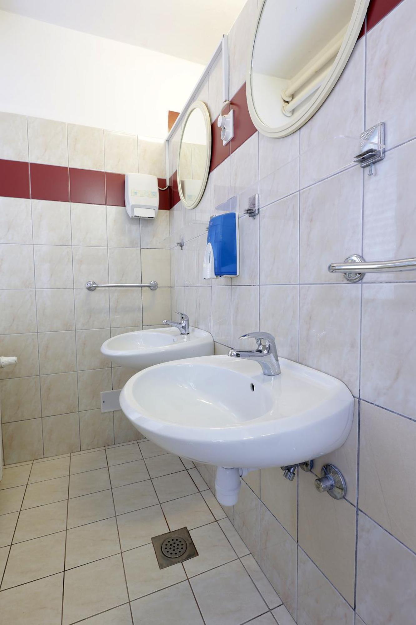 Rijeka Budget Rooms Ruang foto